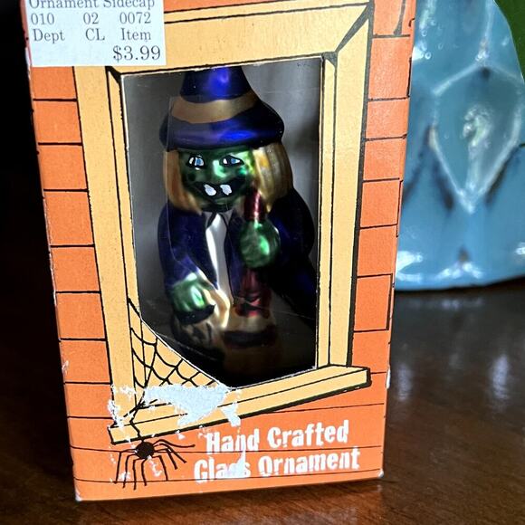 Hand Crafted Glass Halloween Ornament Witch 2001 Target 3 1/2" Tall - Picture 4 of 5